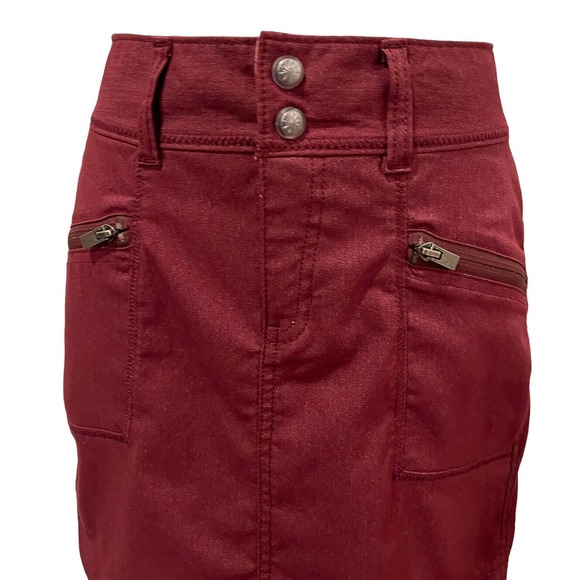 Womens Athleta Passage Skirt Sz 2 Port Wine Athleisure Active Vacation Travel - Picture 4 of 11